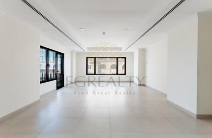 Apartment - 1 Bedroom - 2 Bathrooms for sale in East Porto Drive - Porto Arabia - The Pearl Island - Doha