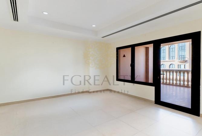 54492731 - Property Image 2