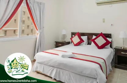 Apartment - 2 Bedrooms - 2 Bathrooms for rent in Bin Omran - Fereej Bin Omran - Doha