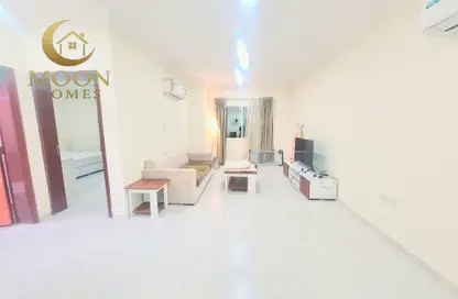 Apartment - 1 Bedroom - 1 Bathroom for rent in Umm Ghwailina Comm - Umm Ghuwalina - Umm Ghuwailina - Doha