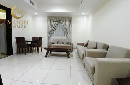 Apartment - 1 Bedroom - 2 Bathrooms for rent in Umm Ghuwailina 4 - Umm Ghuwailina - Doha