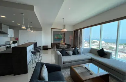 Hotel Apartments - 3 Bedrooms - 3 Bathrooms for rent in West Bay Tower - West Bay - West Bay - Doha
