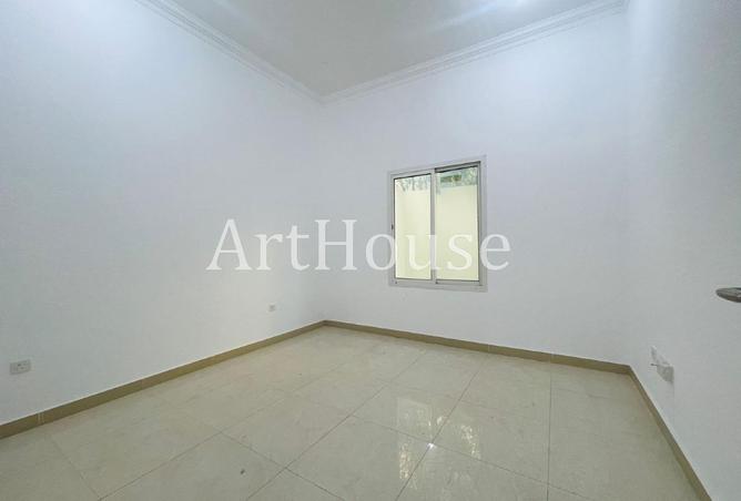 61787001 - Property Image 3