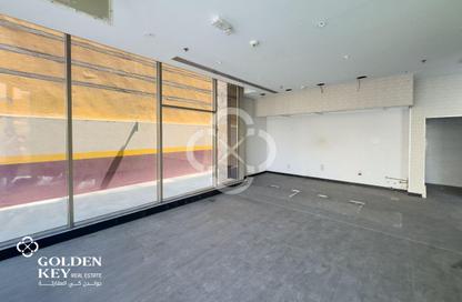Retail - Studio for rent in Old Al Ghanim - Al Ghanim - Doha Retail - Studio for rent in Old Al Ghanim - Al Ghanim - Doha