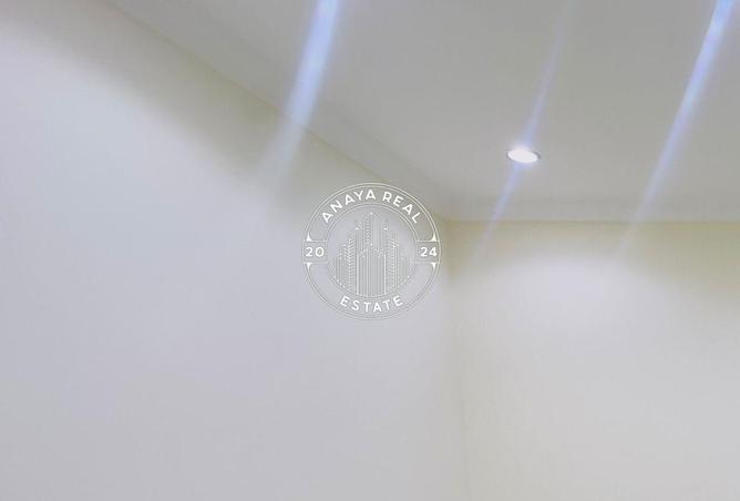 57782914 - Property Image 3
