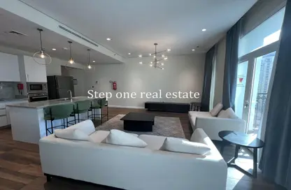 Apartment - 2 Bedrooms - 4 Bathrooms for rent in Viva Central - Viva Bahriyah - The Pearl Island - Doha