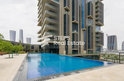 Apartment - 3 Bedrooms - 5 Bathrooms for sale in Seef Lusail Tower 1 - Seef Lusail - Lusail City - Lusail