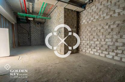 Retail - Studio for rent in Marina Residence 16 - Marina District - Lusail
