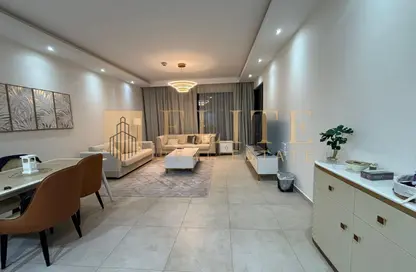 شقة - غرفة نوم - 2 حمامات للايجار في لوسيل ريسيدينس - منطقة المارينا - الوسيل