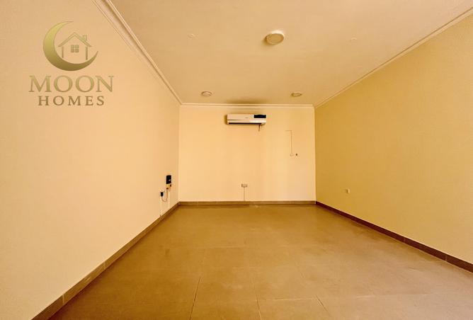 52500923 - Property Image 2