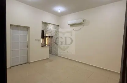 Apartment - Studio - 1 Bathroom for rent in New Al Ghanim - Al Ghanim - Doha