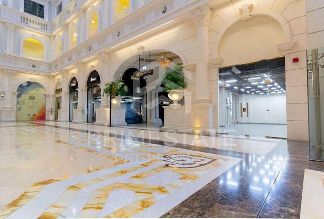 53620261 - Property Image 3