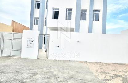 Villa - 5 Bedrooms - 5 Bathrooms for sale in Al Khor Community - Al Khor Villa - 5 Bedrooms - 5 Bathrooms for sale in Al Khor Community - Al Khor