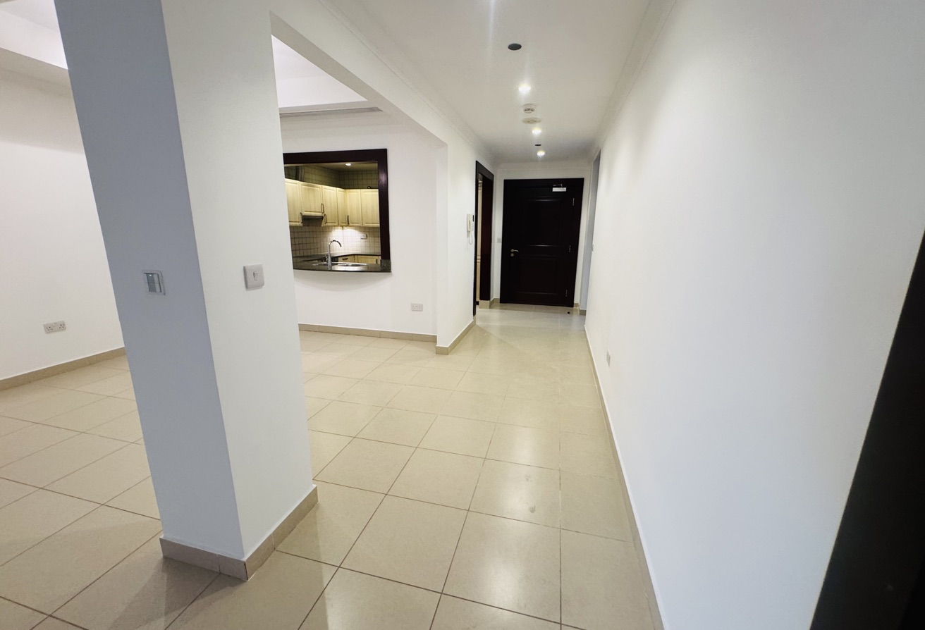 1BHK Semi Furnished Porto Arabia Big layout thumbnail 16