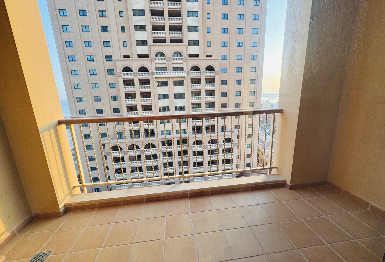 1BHK Semi Furnished Porto Arabia Big layout thumbnail 13