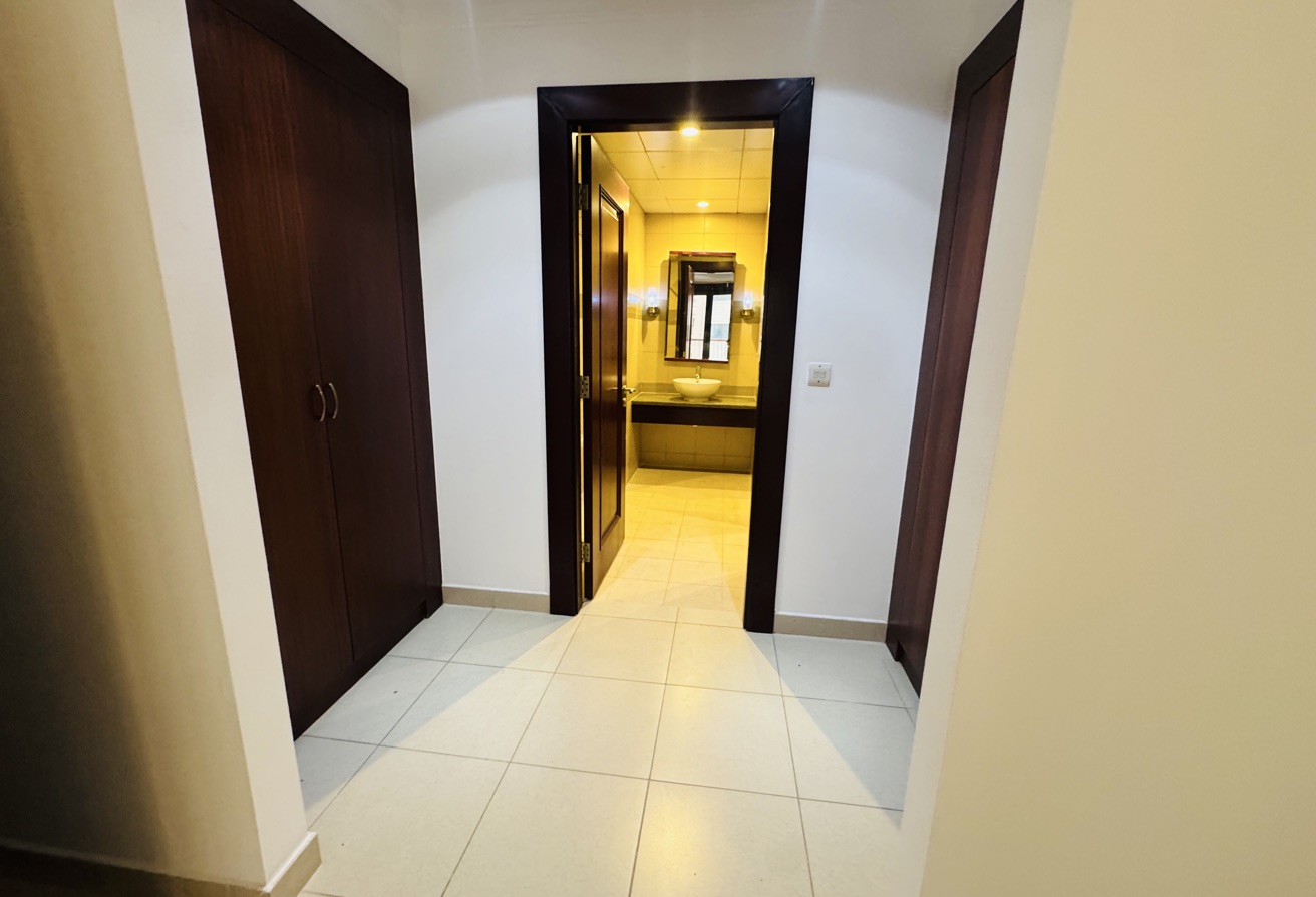1BHK Semi Furnished Porto Arabia Big layout thumbnail 12