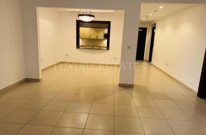 Apartment - 1 - 2 for rent in East Porto Drive - Porto Arabia - The Pearl Island - Doha Apartment - 1 - 2 for rent in East Porto Drive - Porto Arabia - The Pearl Island - Doha