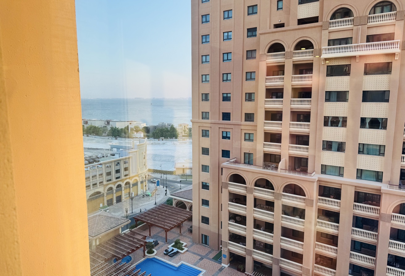 1BHK Semi Furnished Porto Arabia Big layout thumbnail 10