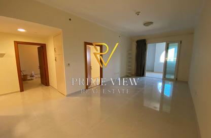 Apartment - 2 Bedrooms - 3 Bathrooms for rent in Viva West - Viva Bahriyah - The Pearl Island - Doha