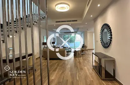 شقة - 4 غرف نوم - 5 حمامات للايجار في ميزون بلانش - الوسيل