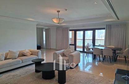 Apartment - 2 Bedrooms - 3 Bathrooms for rent in East Porto Drive - Porto Arabia - The Pearl Island - Doha