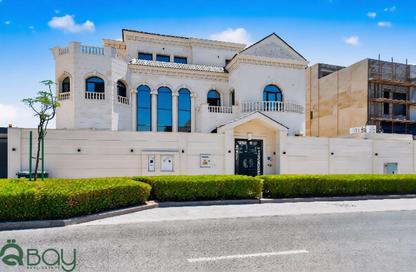 Villa - 5 Bedrooms - 7+ Bathrooms for rent in Waterfront North Villas - Waterfront Residential - The Waterfront - Lusail