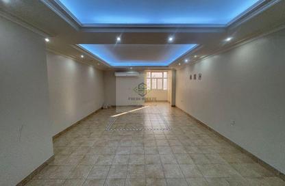 Apartment - 2 Bedrooms - 2 Bathrooms for rent in Al Sadd Road - Al Sadd - Doha