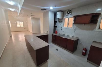 Apartment - 3 Bedrooms - 3 Bathrooms for rent in Aabdullah Bin Sultan Al Thani - C-Ring Road - Al Sadd - Doha