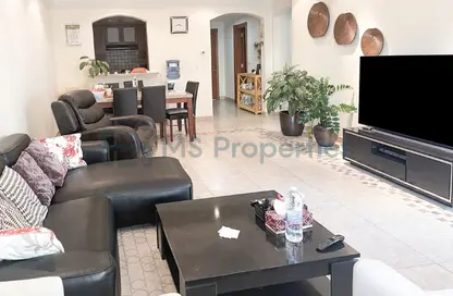 Apartment - 2 Bedrooms - 3 Bathrooms for sale in West Porto Drive - Porto Arabia - The Pearl Island - Doha