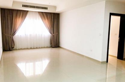 Apartment - 2 Bedrooms - 2 Bathrooms for rent in Al Sadd Road - Al Sadd - Doha Apartment - 2 Bedrooms - 2 Bathrooms for rent in Al Sadd Road - Al Sadd - Doha