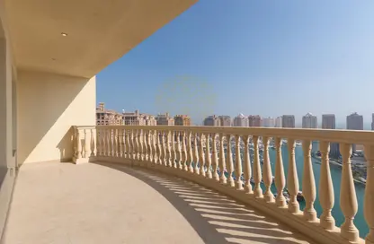 Apartment - 3 Bedrooms - 4 Bathrooms for sale in West Porto Drive - Porto Arabia - The Pearl Island - Doha