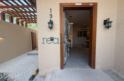 Compound - 4 - 3 for rent in Muaither Area - Al Rayyan - Doha