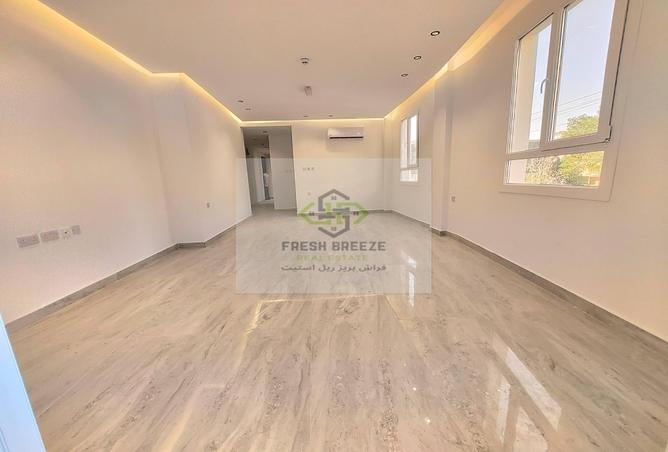 1002166 - Property Image 2