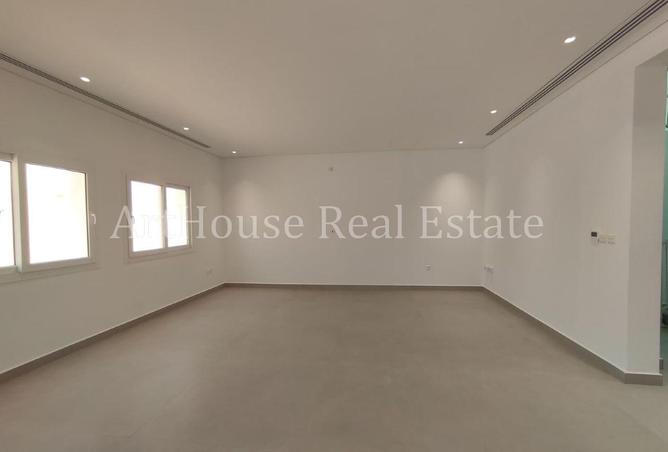 52499221 - Property Image 3