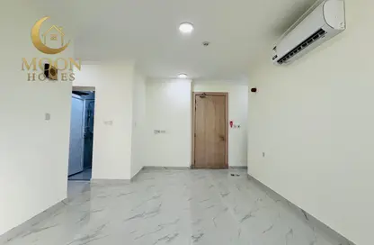 Apartment - 2 Bedrooms - 2 Bathrooms for rent in Old Airport Road - Old Airport Road - Doha