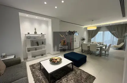 Compound - 5 Bedrooms - 6 Bathrooms for rent in Wadi Al Markh - Muraikh - AlMuraikh - Doha