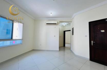 Apartment - 1 Bedroom - 1 Bathroom for rent in Umm Ghwailina Comm - Umm Ghuwalina - Umm Ghuwailina - Doha