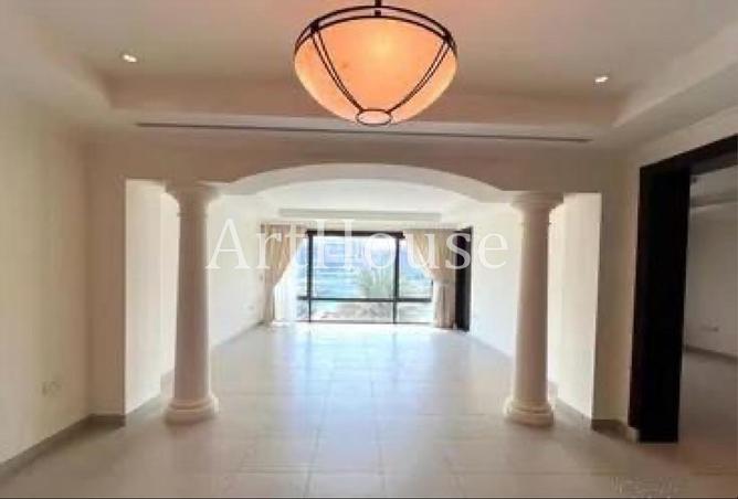 55380000 - Property Image 2