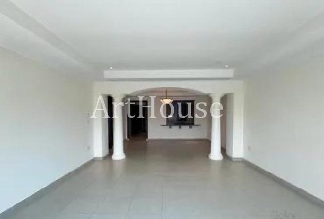 55380000 - Property Image 3