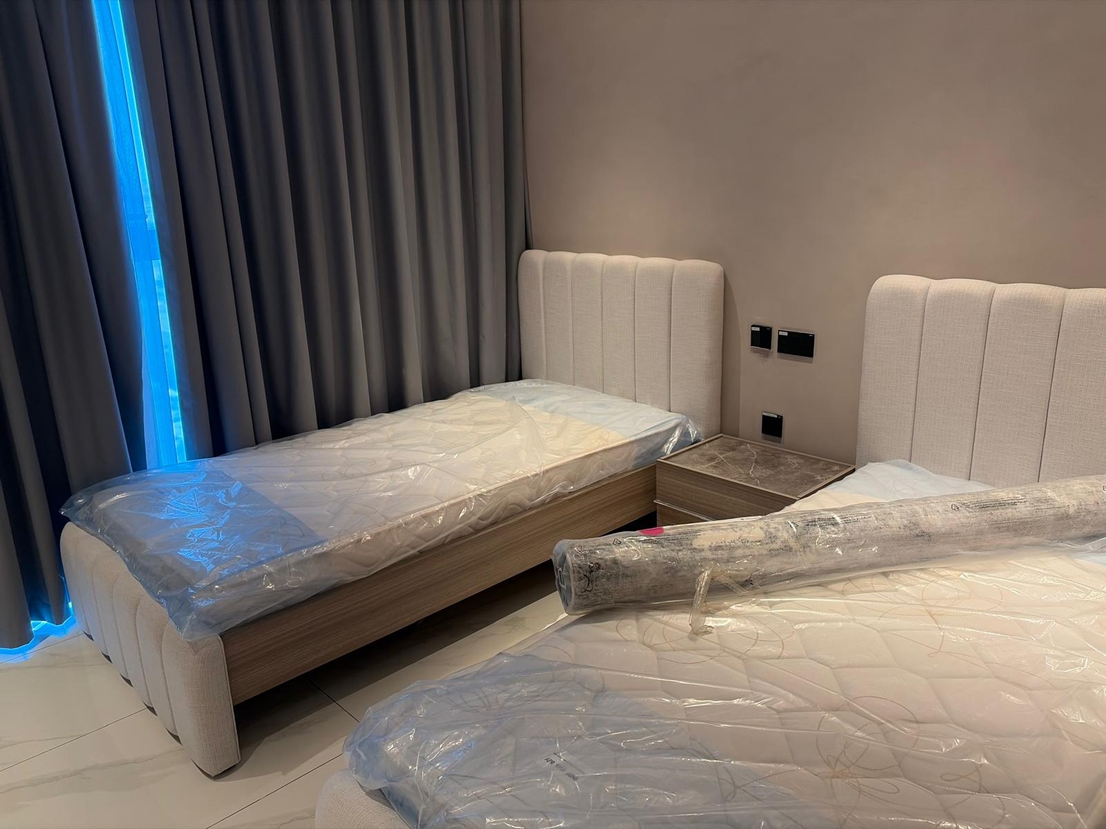 Luxurious 2bhk fully furnished with balcony thumbnail 5
