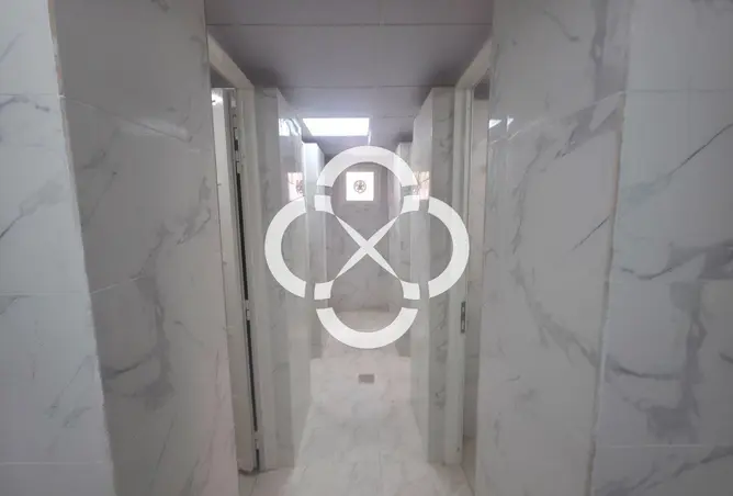 62186001 - Property Image 3