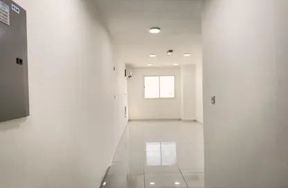 Apartment - 2 Bedrooms - 2 Bathrooms for rent in Najma street - Old Airport Road - Doha