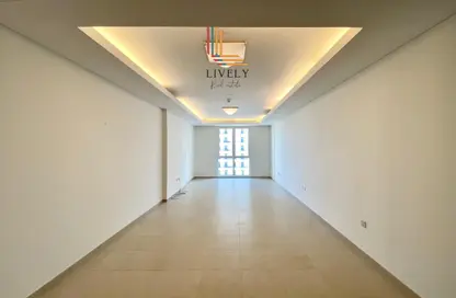 Apartment - 1 Bedroom - 2 Bathrooms for rent in Viva West - Viva Bahriyah - The Pearl Island - Doha