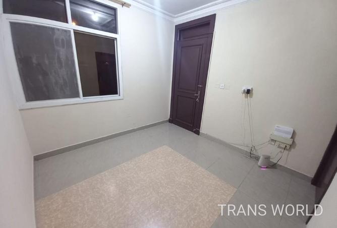 54200343 - Property Image 2