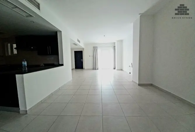 64143618 - صورة العقار 2