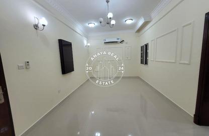 Apartment - 2 Bedrooms - 2 Bathrooms for rent in Al Mansoura - Al Mansoura - Doha