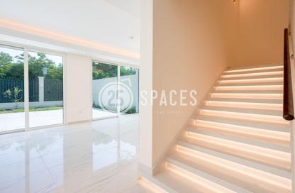 Villa - 6 Bedrooms - 7 Bathrooms for rent in The Garden - Floresta Gardens - The Pearl Island - Doha