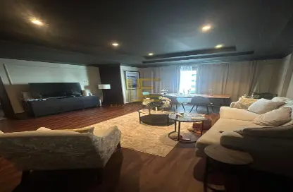 Apartment - 1 Bedroom - 2 Bathrooms for sale in East Porto Drive - Porto Arabia - The Pearl Island - Doha