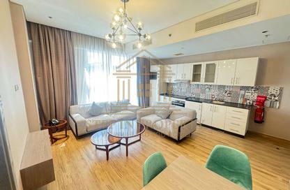 Apartment - 1 Bedroom - 2 Bathrooms for rent in Ramada Tower - Al Muntazah - Doha