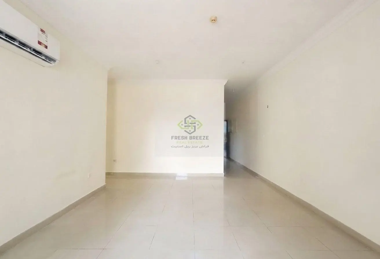 63080705 - Property Main Image